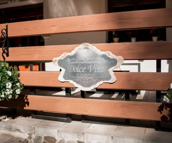 Grafika Hotel a restaurace Dolce Vita vás zve